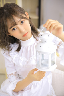 漂亮的女邻居3下载